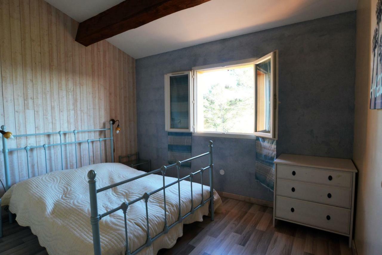 Villa Domaine de L'échappée Belle à Entrecasteaux Extérieur photo